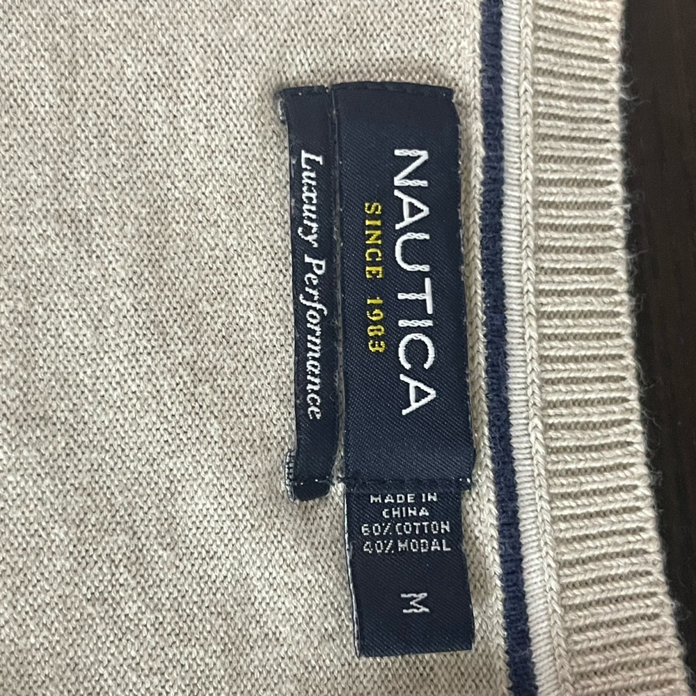Nautica Luxury Performance Men's V Neck Sweater M - Picture 6 of 6